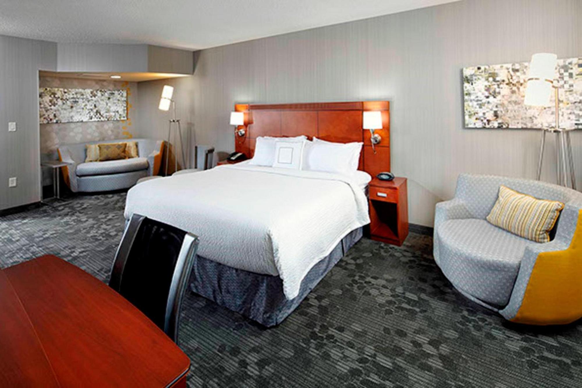 Courtyard By Marriott Akron Stow Exterior foto